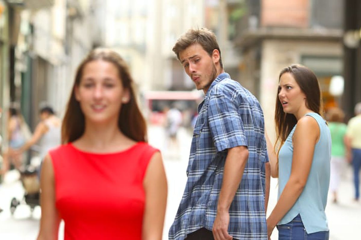 Distracted Boyfriend meme about Instant Hydration